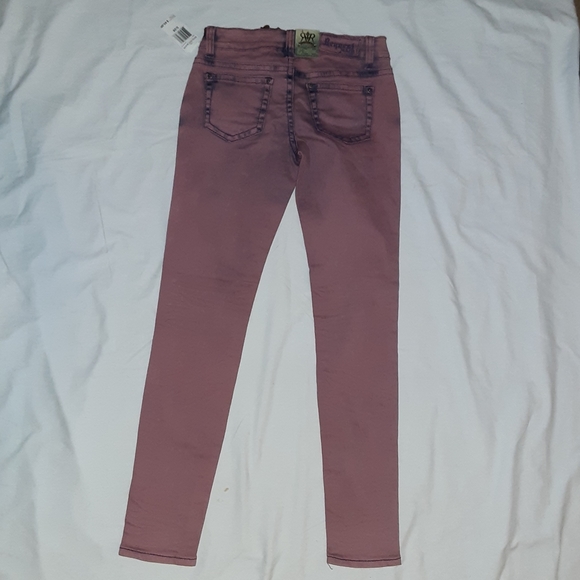 NWT Request Jeans - Picture 3 of 4